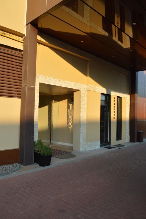Hotel Nova Buzău Exterior foto